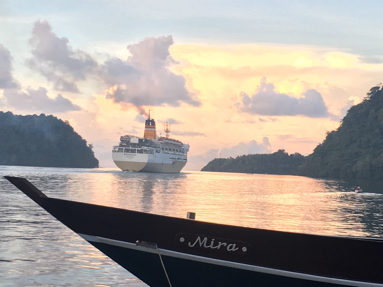 Banda-Inseln-Banda-Neira-Fähre