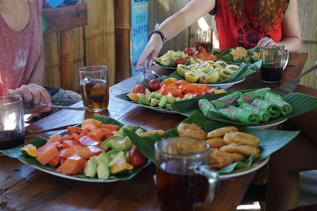 Flores Insel Tipps Frühstueck im Geckos