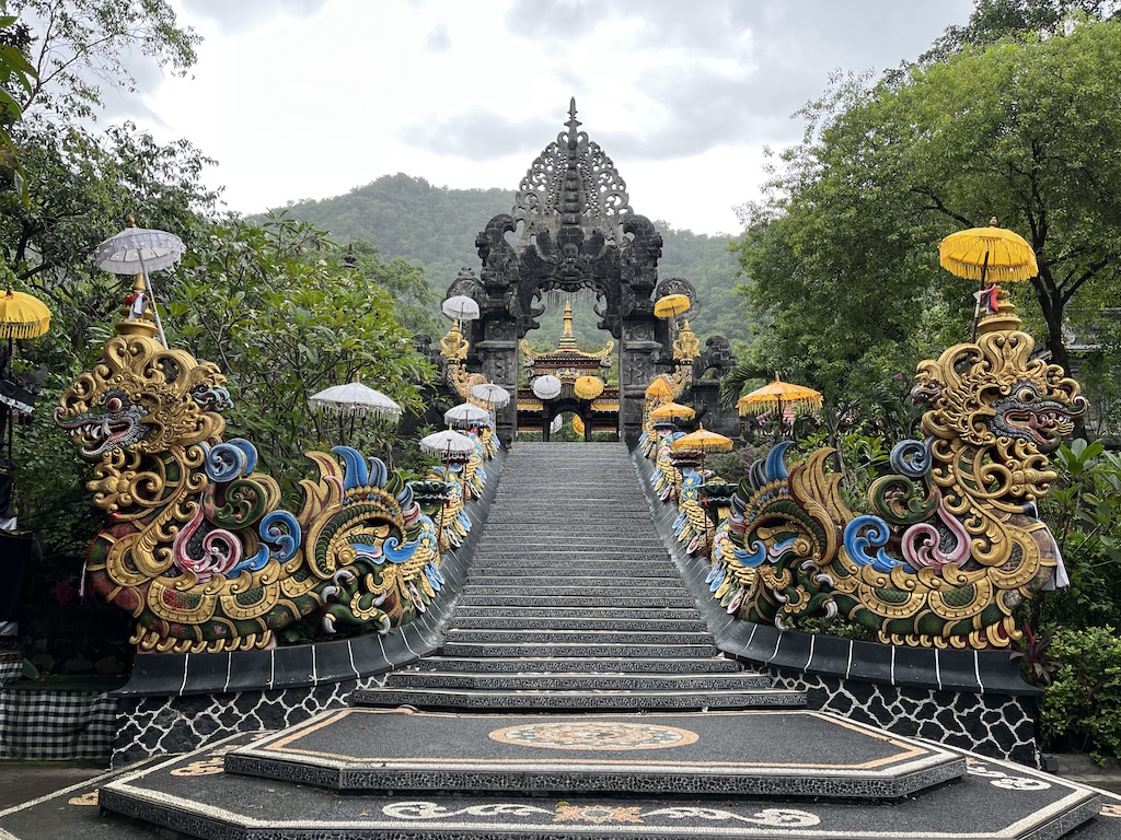 Pura Melanting pemuteran tipps