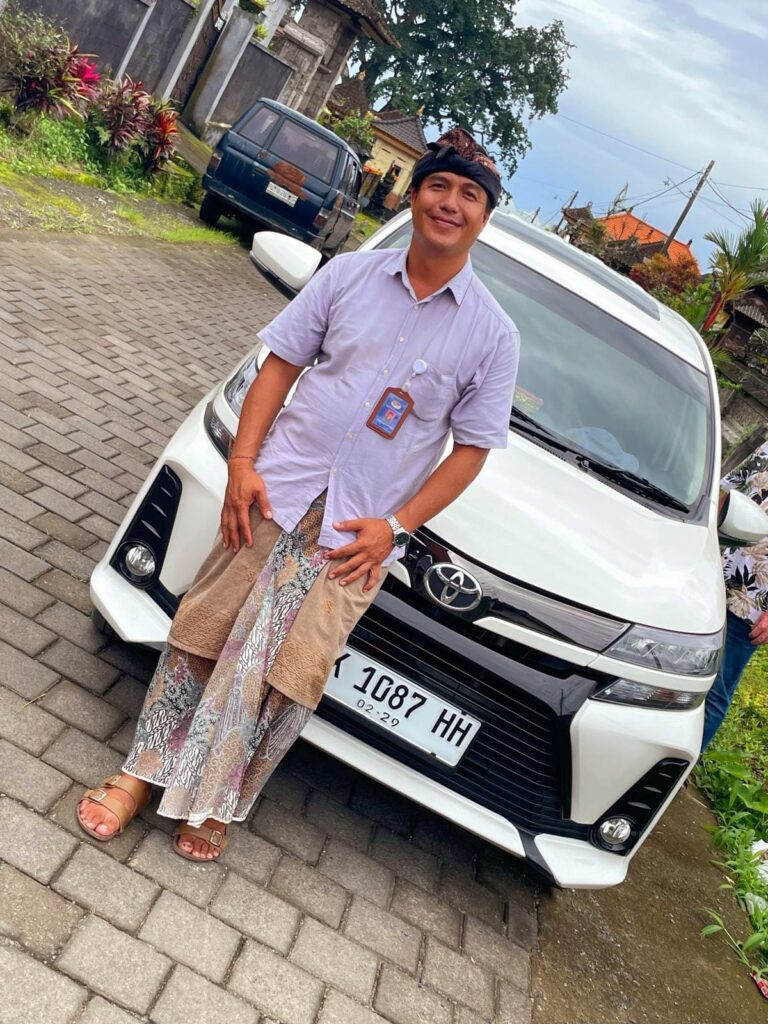 bali-fahrer-reiseleiter-2