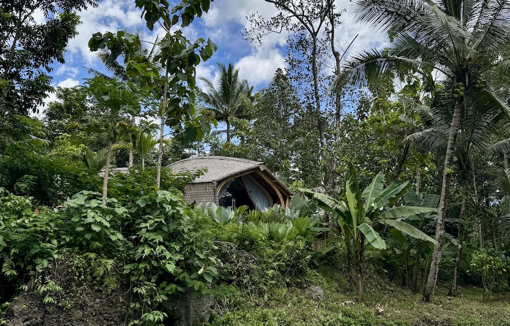 sidemen-honeymoon-resort