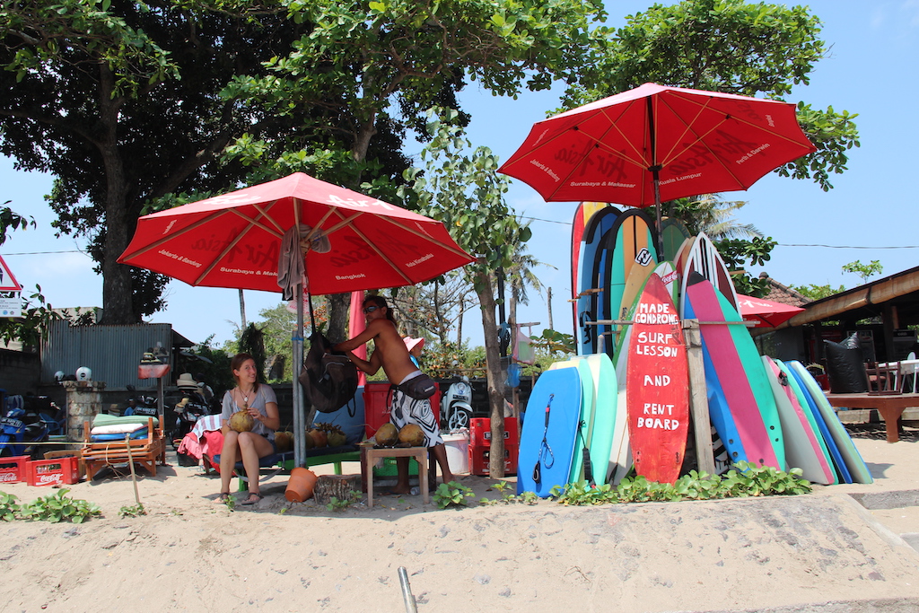 surfen-lernen-bali-kuta-beach