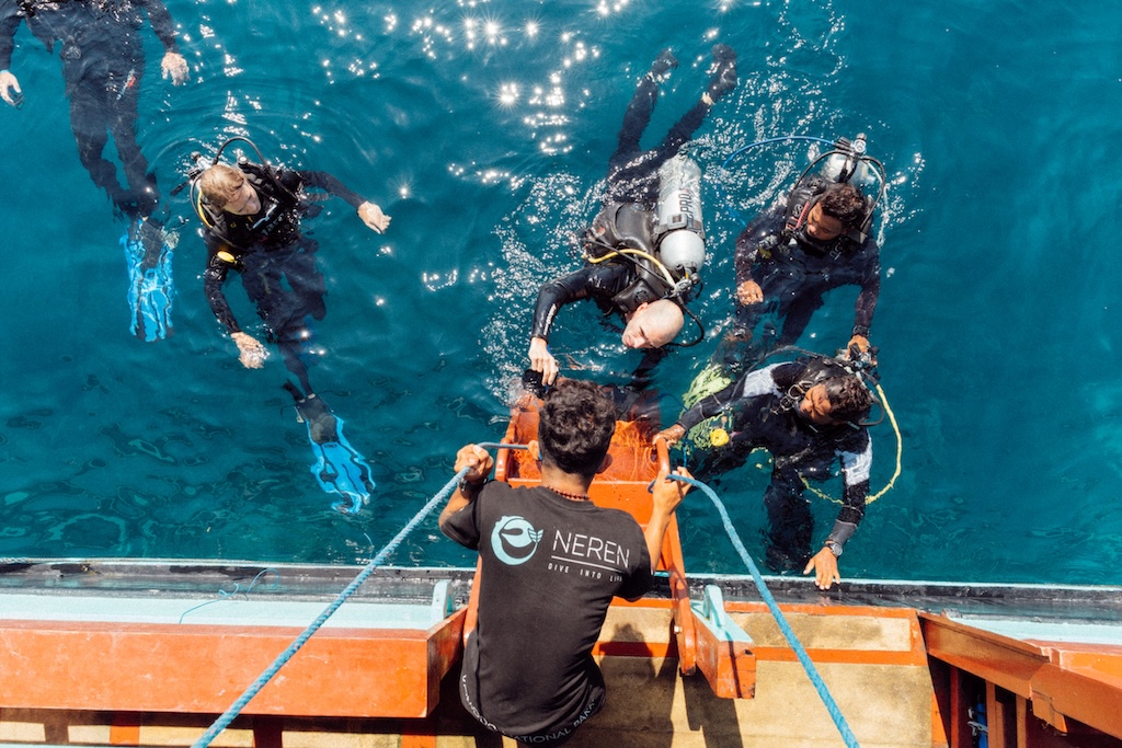 tauchen-komodo-nationalpark-neren-6