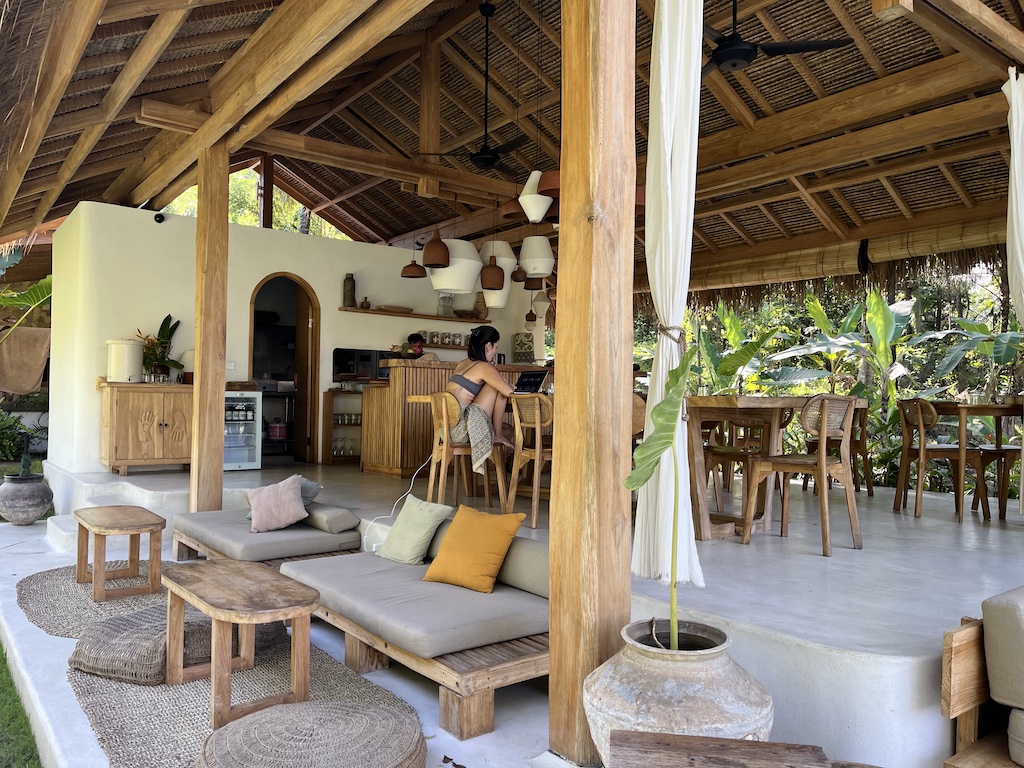 yama-restaurant-balian-bali